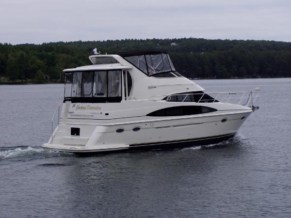 2001 Carver 396 Motor Yacht