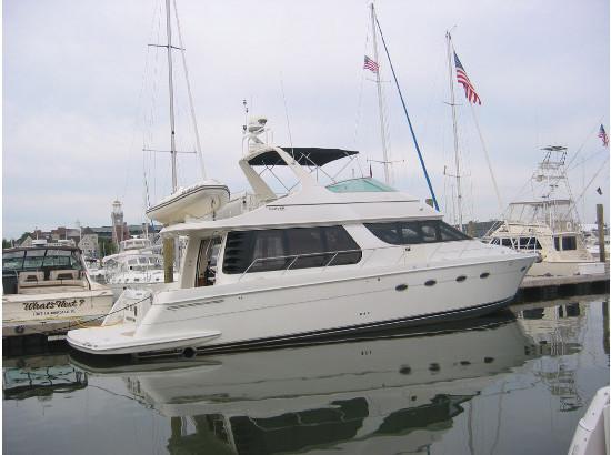 2001 Carver Voyager