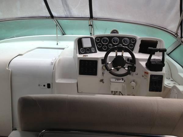 2001 Chris-Craft 308 Express