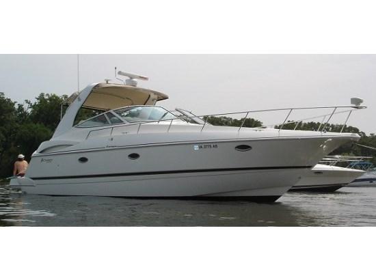 2001 Cruisers Yachts 3672