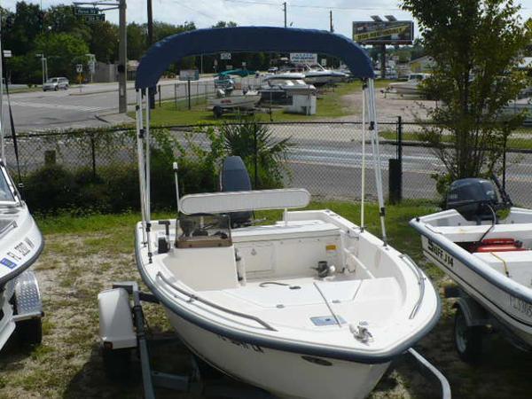 2001 Key West 1520 Side Console