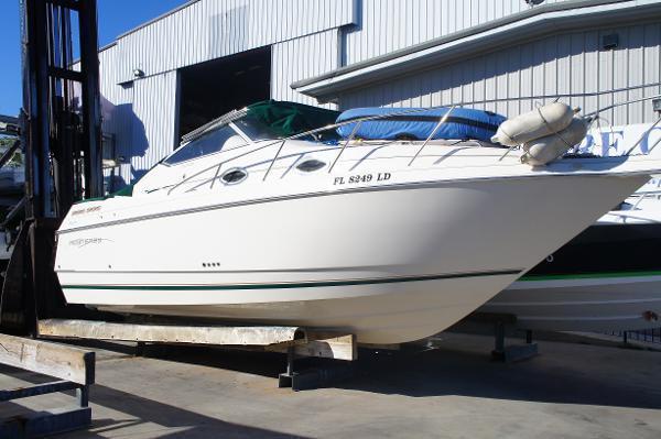 2001 Monterey 276 Cruiser