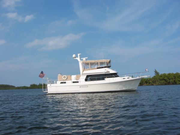 2001 Ocean Alexander 456 Sun Deck Motor Yacht