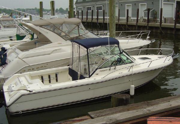 2001 Pursuit 2460 Denali Excellent Condition