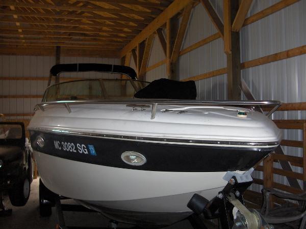 2001 Rinker Captiva