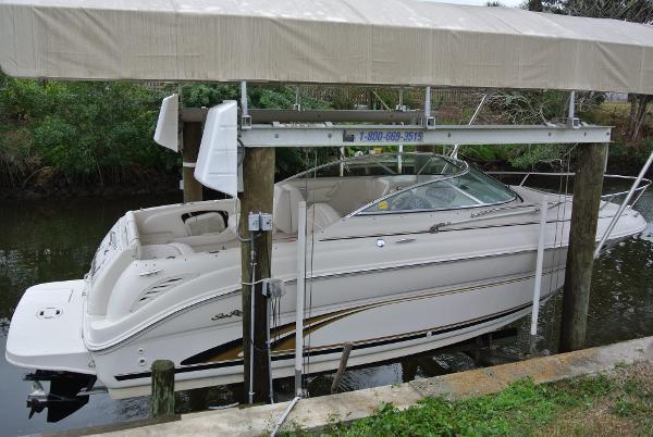 2001 Sea Ray 245 Weekender