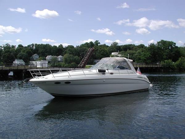 2001 Sea Ray 380 DA - 8211