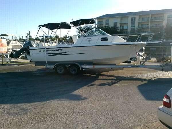 2002 Hydra-Sports 230WA