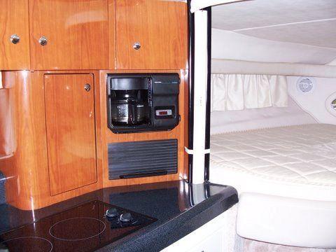 2002 Monterey 322 Cruiser