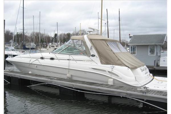 2002 Sea Ray 41 Express Cruiser