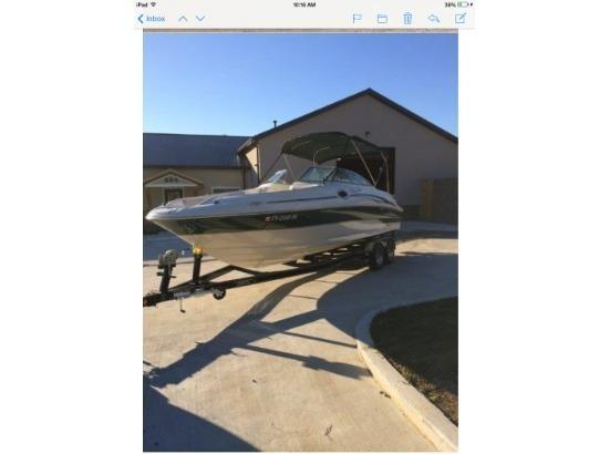 2002 Sea Ray Sundeck 240