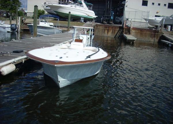2003 Bayshore Carolina Bay 20 ats Boat