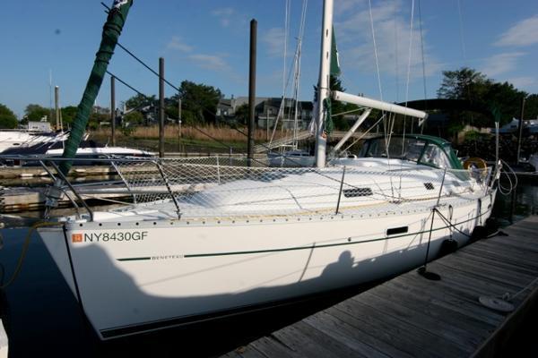 2003 Beneteau Oceanis Clipper 331