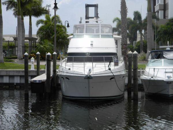 2003 Carver WE BUY USED BOATS 506 Motor Yacht