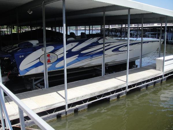 2003 CIGARETTE 36 GLADIATOR