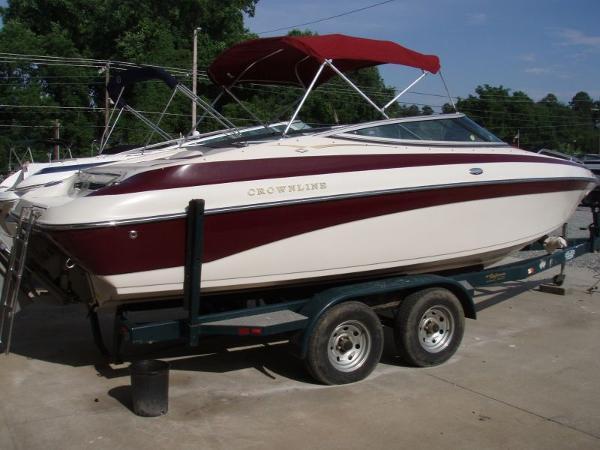 2003 Crownline 225 BR