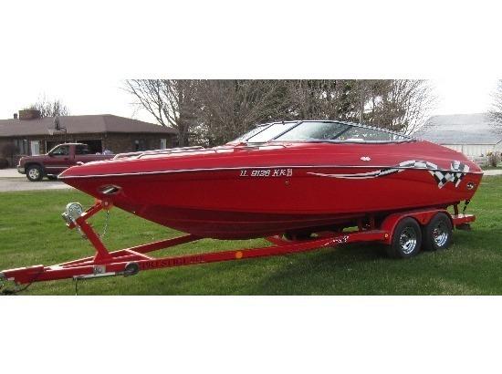 2003 Crownline 225 BR