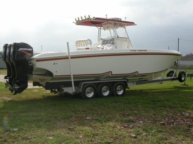 2003 Fountain 34 Open Center Console Priced to move