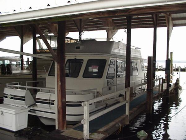 2003 Gibson 50 Cabin Yacht
