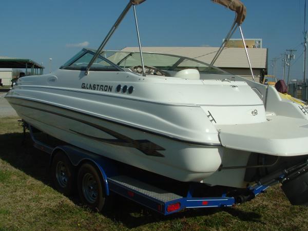 2003 Glastron DX235 DB