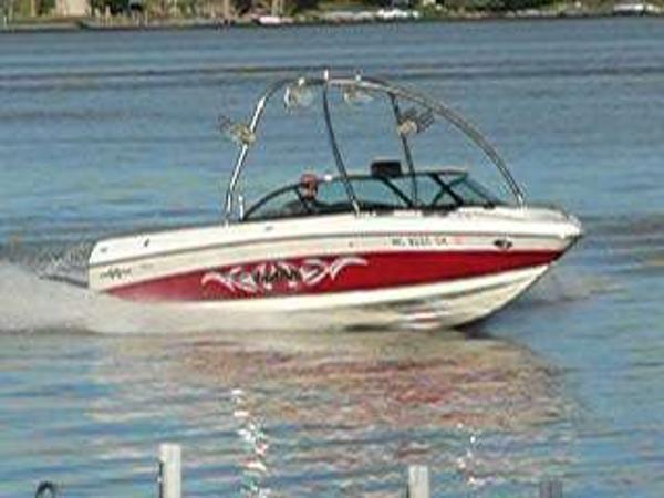 2003 Malibu Boats Wakesetter 23 LSV