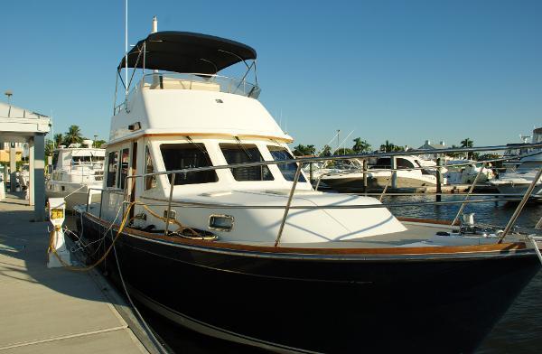 2003 Sabre Yachts 36