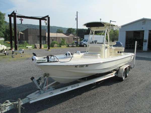 2003 Scout 240 Bay Scout