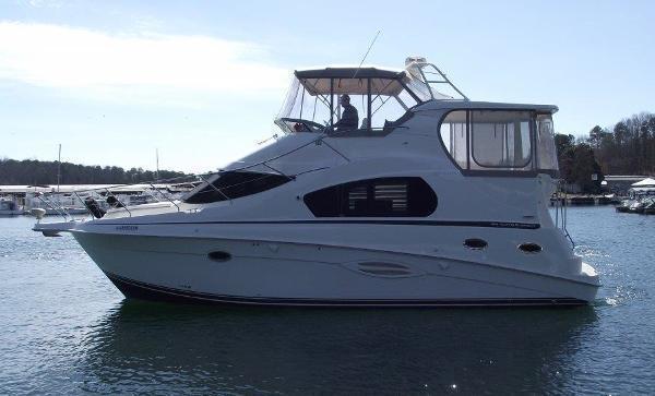 2003 Silverton 35 Motor Yacht