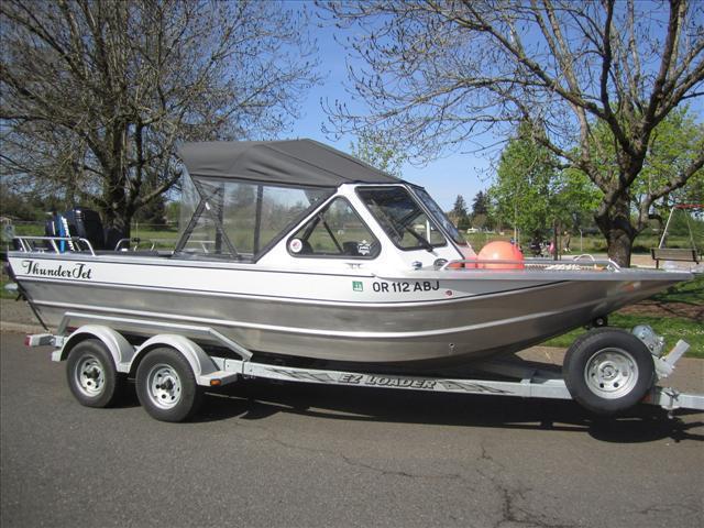 2003 Thunderjet Lux 20 Outboard Prop