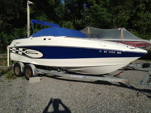 2004 Campion Chase 650i Sport Cabin