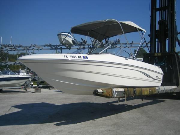 2004 Chaparral 180 SSi Sportboat