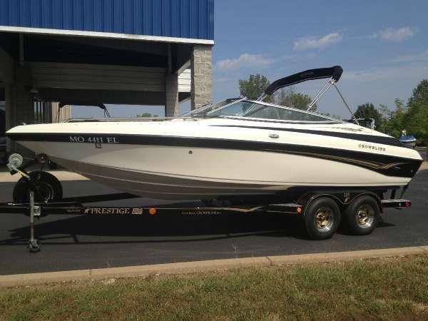 2004 Crownline 225 BR