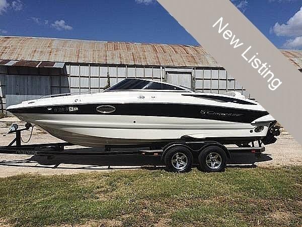 2004 Crownline 240EX