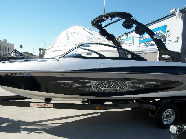 2004 Malibu Wakesetter LSV