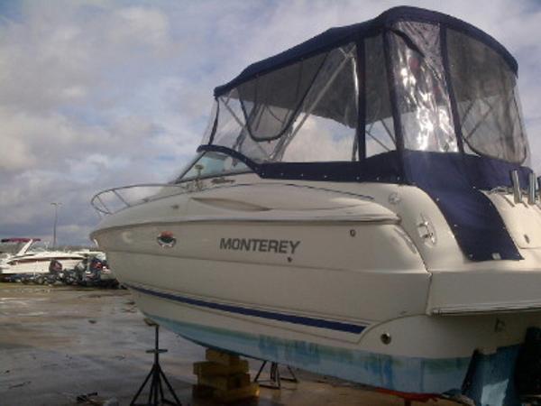2004 Monterey 245 Cruiser