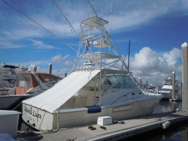 2004 Rampage 38 Express with Tower