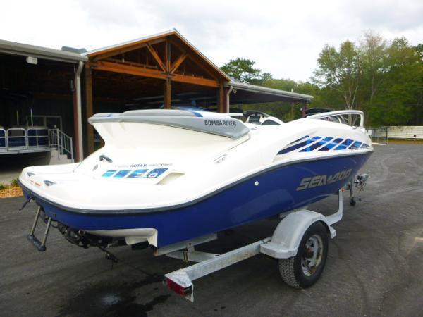 2004 Sea-Doo Sport Boats Speedster 200