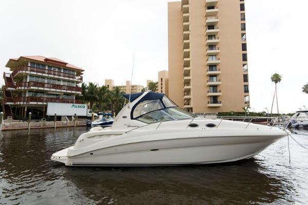 2004 Sea Ray 320 Sundancer