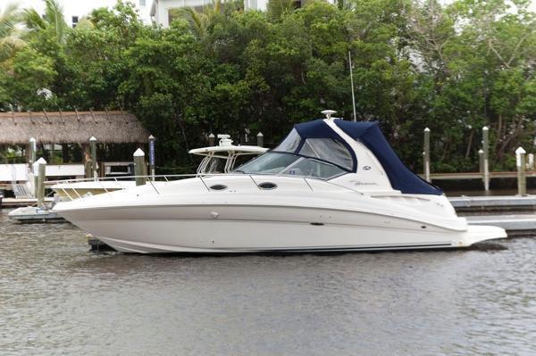 2004 Sea Ray 320 Sundancer