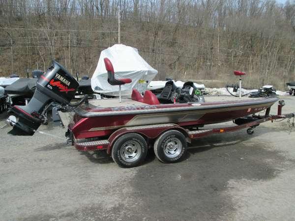 2004 Skeeter TZX 200