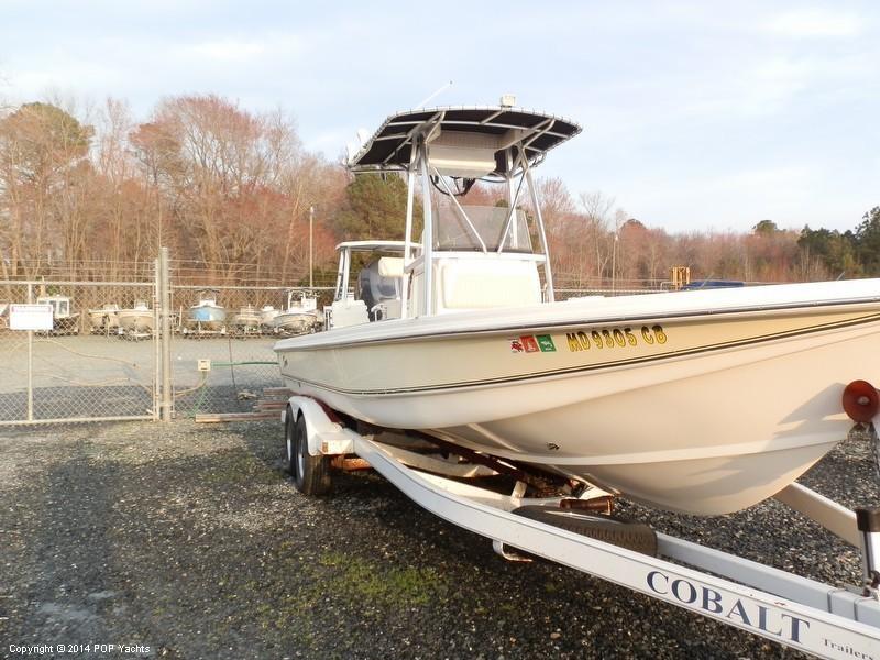 2005 Scout 240 Bay Center Console