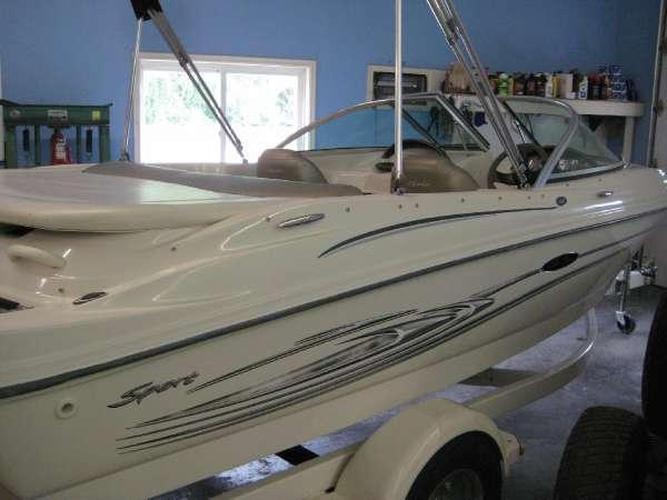 2005 Sea Ray 180 Sport