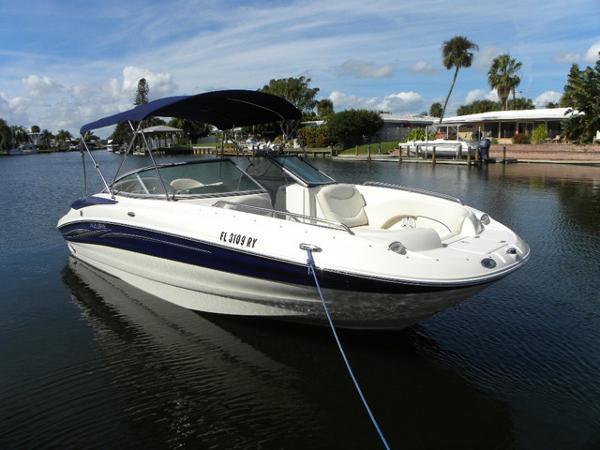 2006 Azure AZ 240 Deck Boat