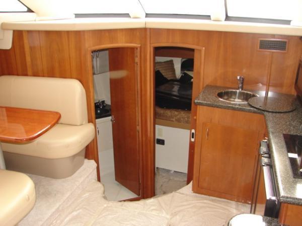 2006 Carver 366 Motor Yacht