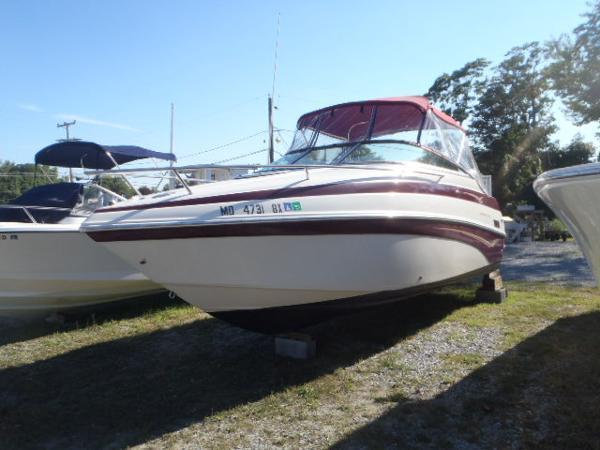 2006 Crownline 235 CCR