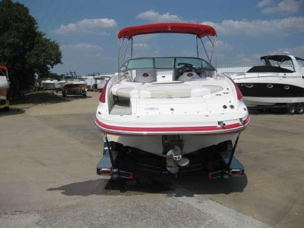 2006 Rinker 246 Captiva Bowrider