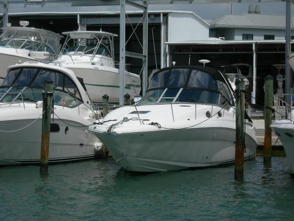 2006 Sea Ray 320 Sundancer