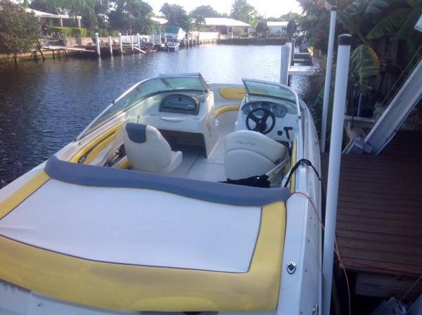 2006 Sea Ray SunDeck