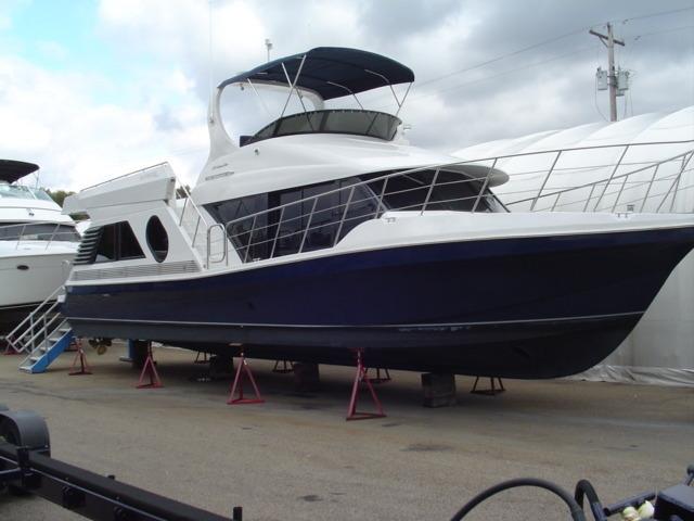 2007 Bluewater Yachts 5200 Signature Series