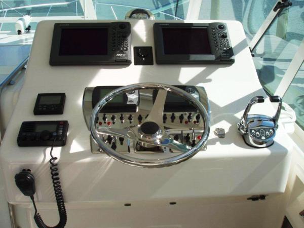 2007 Cabo Yachts 35 Open